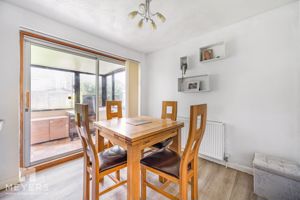 Dining Area- click for photo gallery